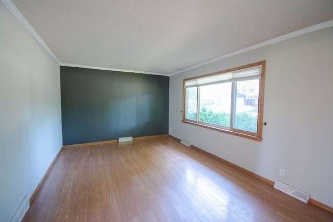 Photo - 3bed 2bath Available For Rent in Easy Access Area!