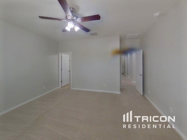 Photo - 40008 W Pryor Ln