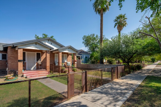 Photo - Portland Apartments