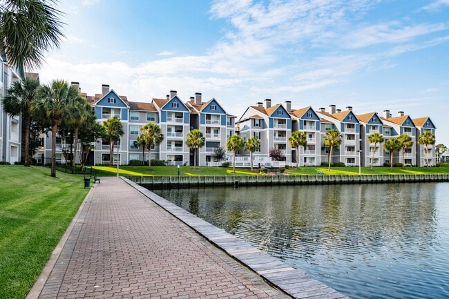 Photo - The Moorings