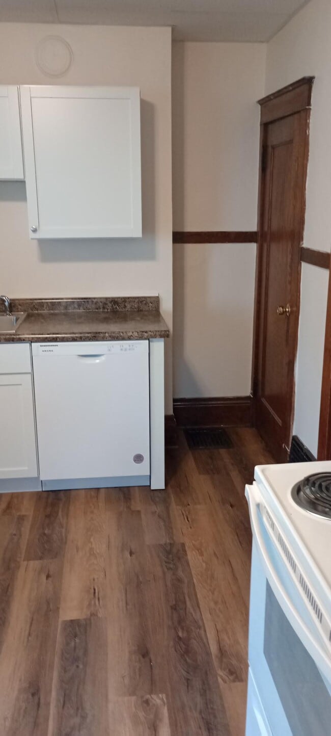 Photo - 517 2nd Ave
