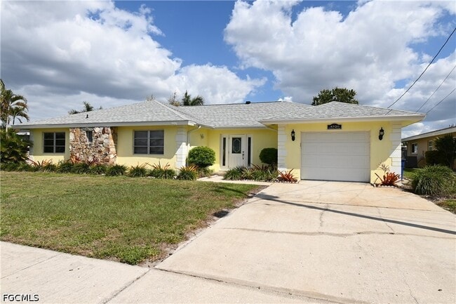 Building Photo - 4520 Vinsetta Ave