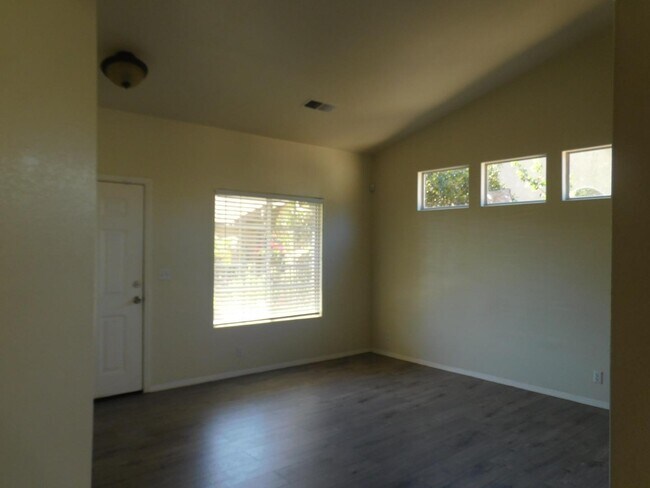 Photo - 1258 La Paz Ct