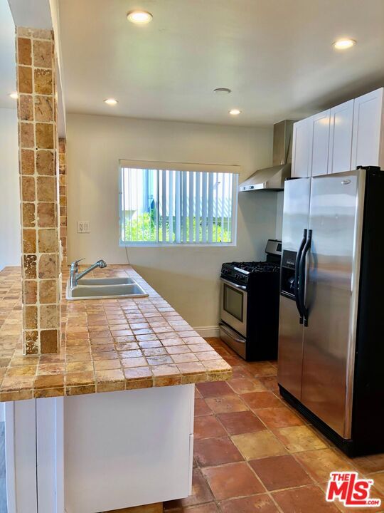 Photo - 1435 N Fairfax Ave Unit 11