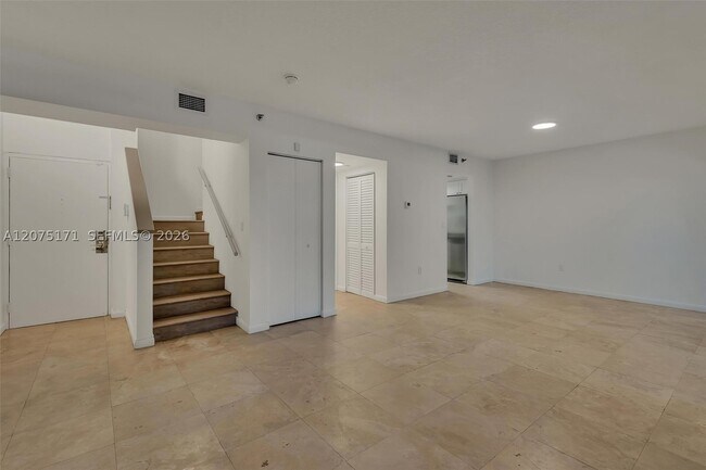 Photo - 2560 Tigertail 10 Unit 10