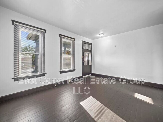 Photo - 111 West Side Ave