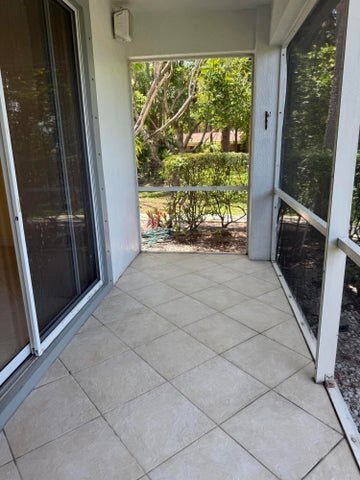 Photo - 168 Coconut Key Ln