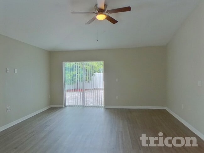 Photo - 3170 Bethpage Loop