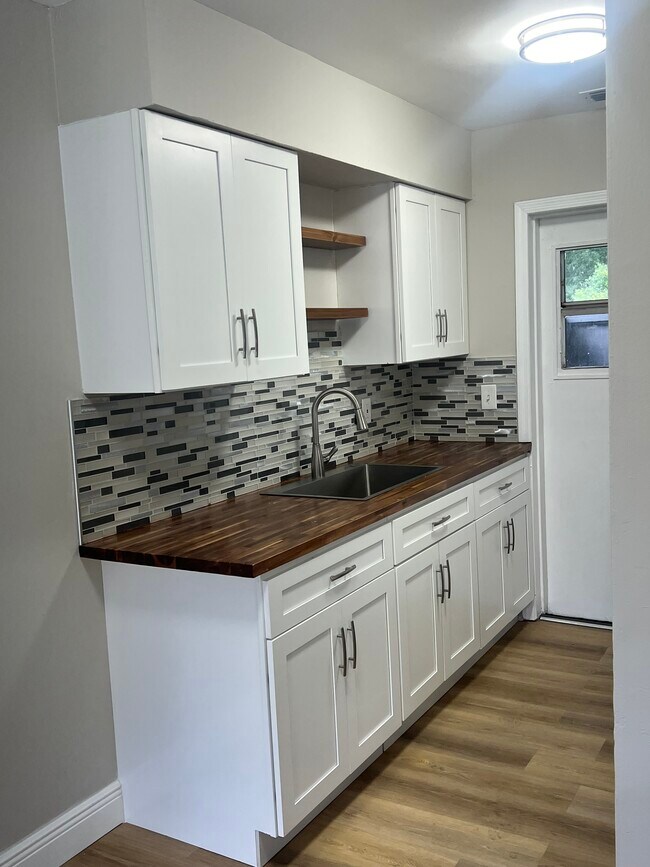 2117 Bonneville Dr House House Rental in Orlando, FL