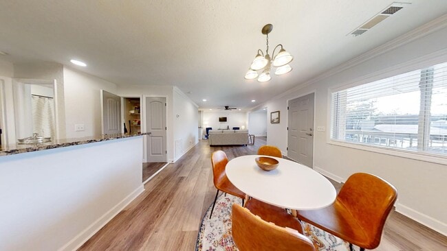 Photo - The Vue on Dean