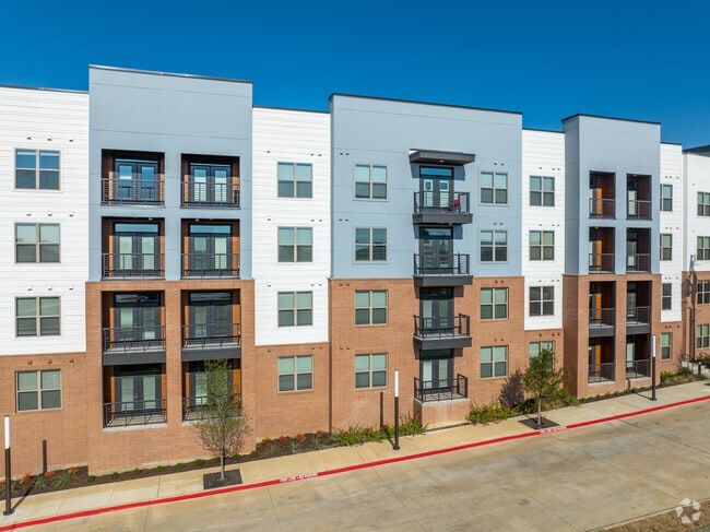 Building Photo - The Crawford Rental