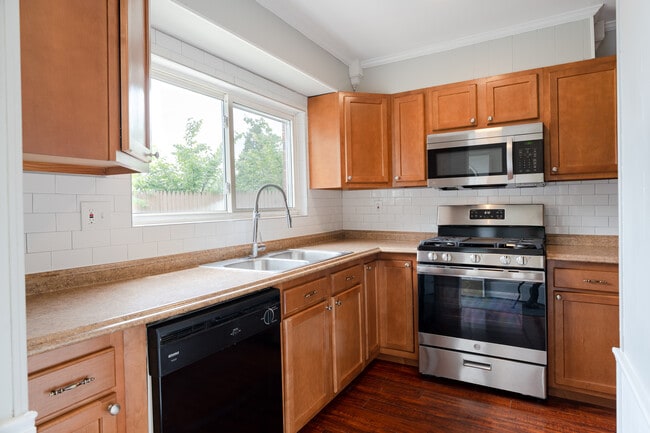 Photo - Capital View Townhomes