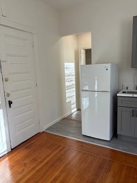 Photo - 254 Hope St Unidad 3