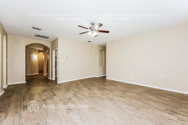 Photo - 932 Matagorda Ln