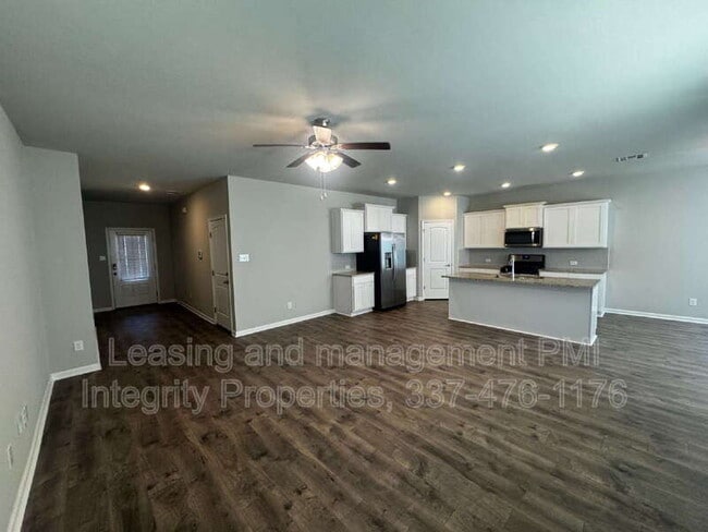 Photo - 115 Rue Chateau Royal Dr