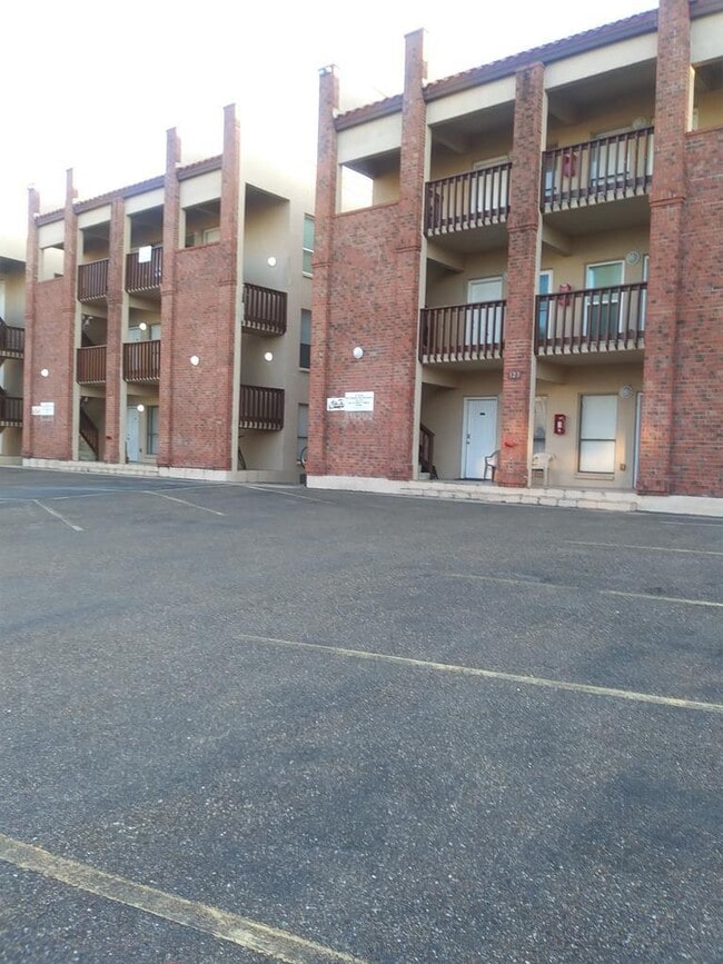 Photo - 125 E Morningside Dr Unit 302