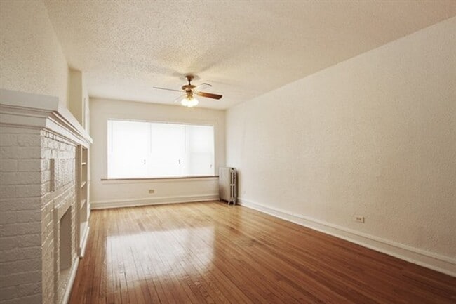 Photo - 7800-10 S Kingston 2515-19 E 78th Chicago, IL 60649