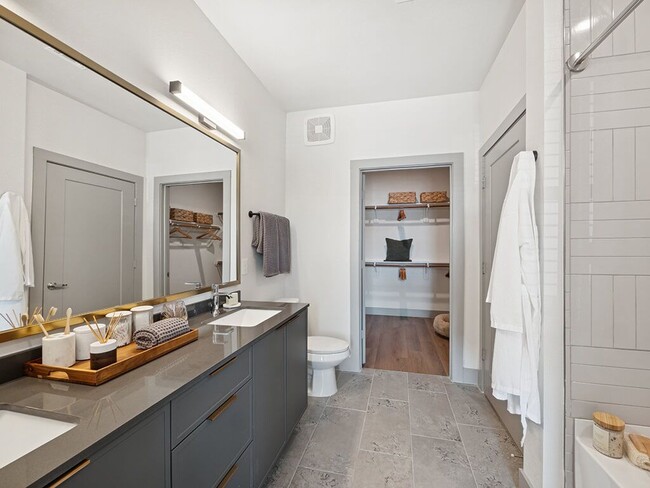 Photo - Heights at 1520 Apartments