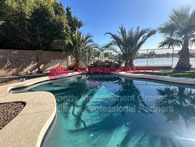 Photo - 2521 N 112th Ln