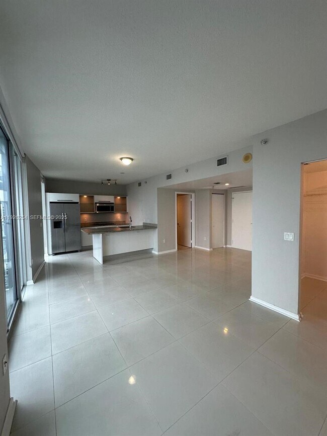 Photo - 185 SW 7th St Unit 3400