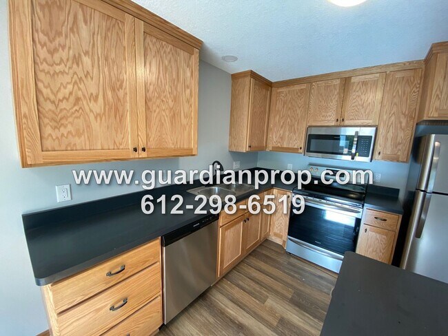 Photo - 2190-2194 Coon Rapids Blvd Unit 2190