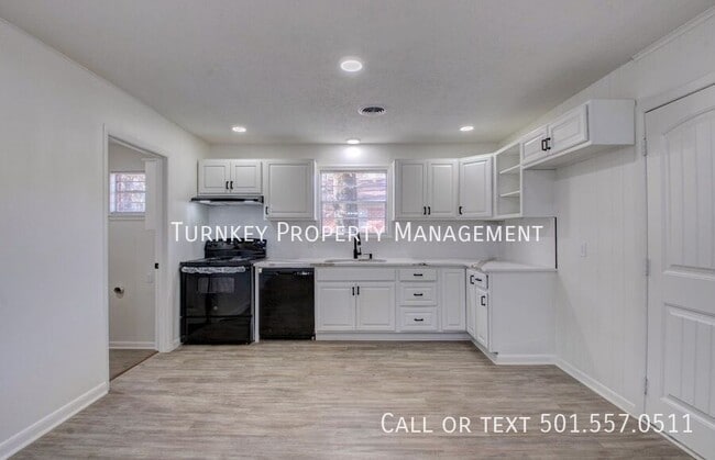 Photo - 5821 Freeland Dr