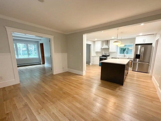 Photo - 21 Butler Ave