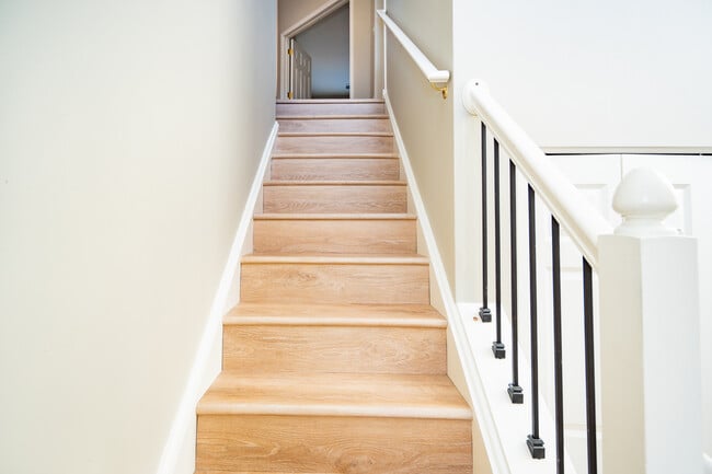 Photo - 2835 Rutland Cir Unit 202