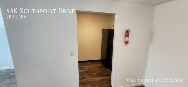 Photo - 44 Southpoint Dr