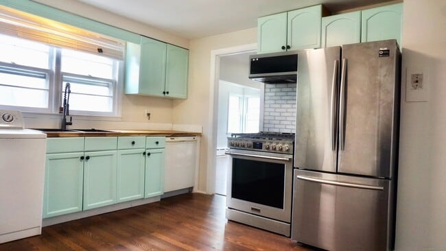 Photo - 586 Courtland Ave Apartment