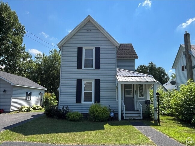 Building Photo - 444 S Clinton St Rental