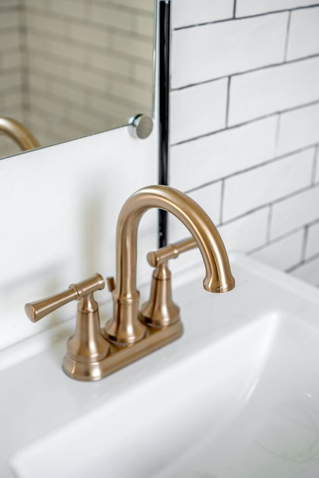 Photo - 179 W Wilson St Unit SI ID1468340P