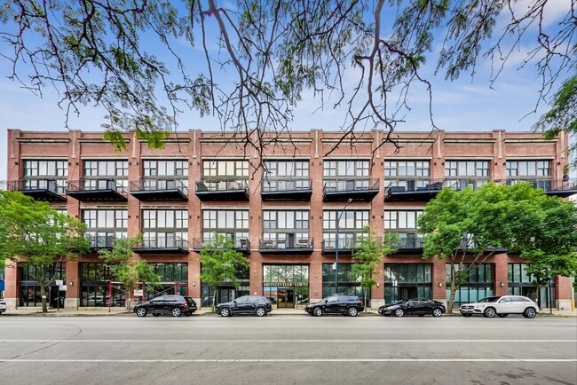 50 E 26th St Unit 220