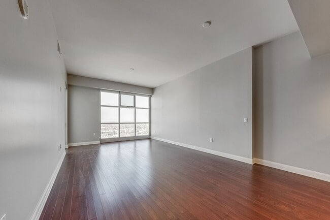 Photo - The Ogden 2203-City/Mtn Views from this stunning 2Bd/2Ba Residence Unit 2203