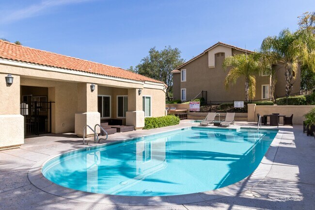 Photo - Murrieta Meadows Apartments