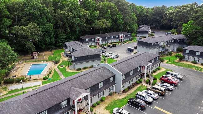 Photo - Room in Apartment on Mt Zion Rd