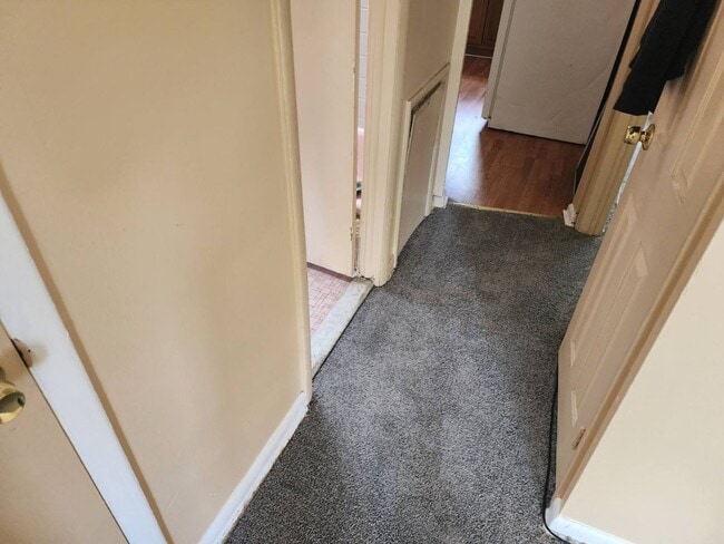 Photo - 109 Main St Unit Apt B