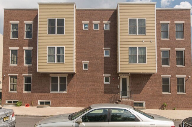 Photo - 6 br, 5 bath Triplex - 1507 W OXFORD ST Un... Unit 1