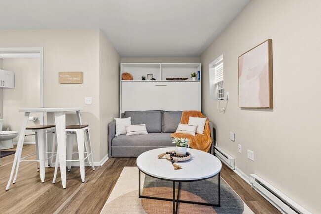 Photo - 2016 College St Unit Apt 1