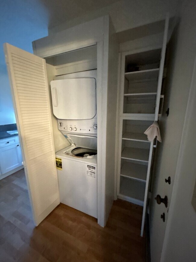 Photo - 204 S Arnaz Drive Apts.