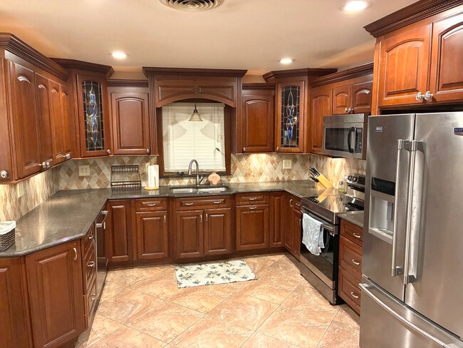 Photo - 14 Winside Ln Unidad 1