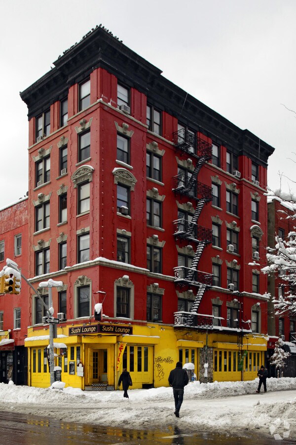 Foto principal - 132 Saint Marks Place