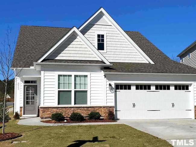 Main Floor Owner's Suite PLUS Main Floor G... - Main Floor Owner's Suite PLUS Main Floor G... Casa