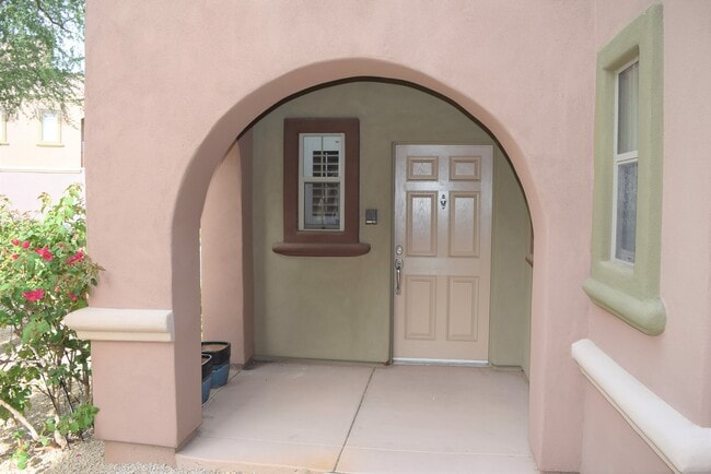 Building Photo - 3935 E Rough Rider Rd Rental