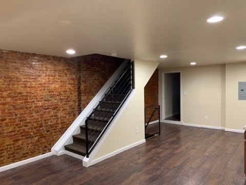 Photo - 24 E Silver St Unit 2nd Floor