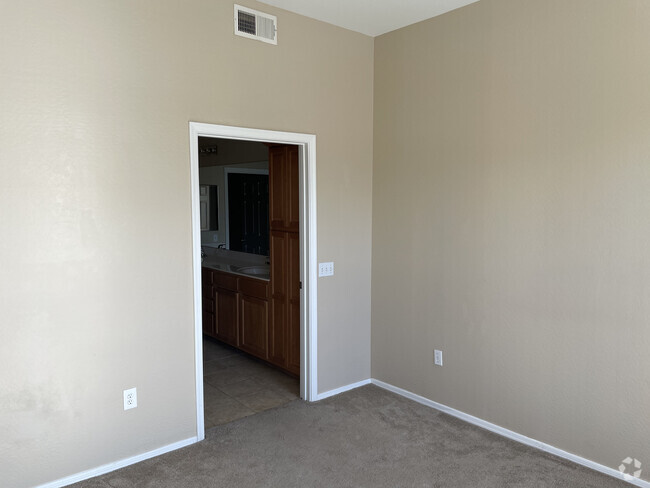 Building Photo - 14575 W Mountain View Blvd Unit 11221 Rental