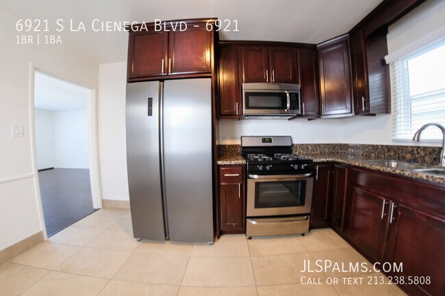 Photo - 6921 S La Cienega Blvd Unit 6921