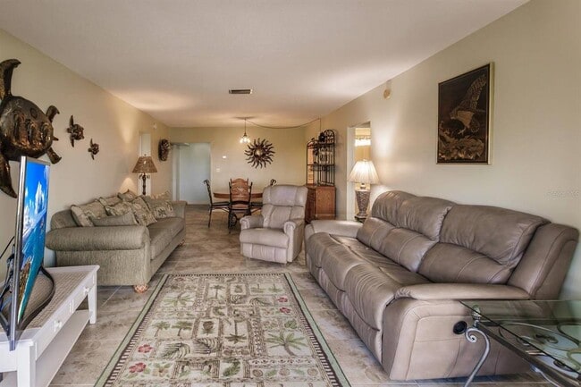 Photo - 1255 E Peppertree Dr Unit 306