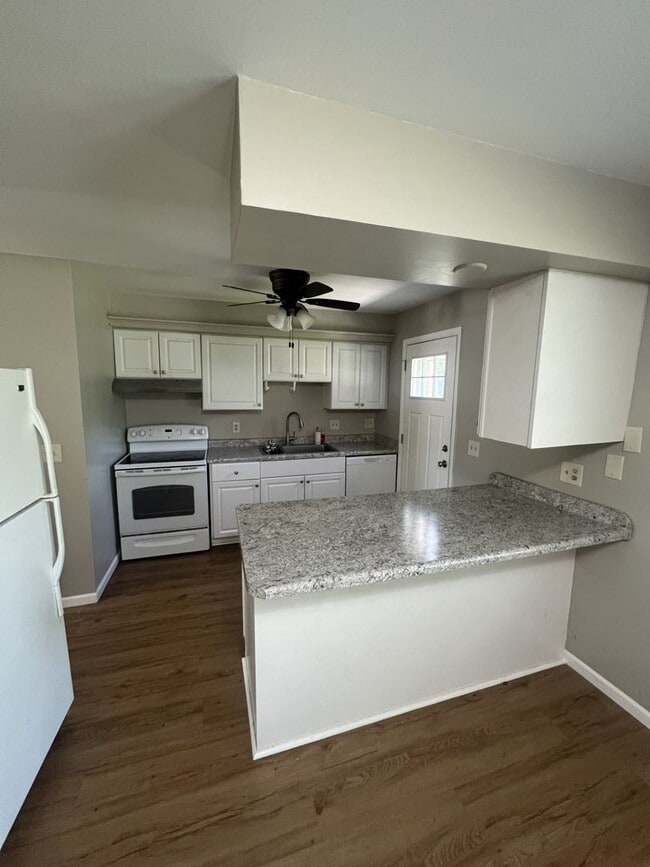 Photo - 549-551 11th Ave Unit 549 11th Ave.