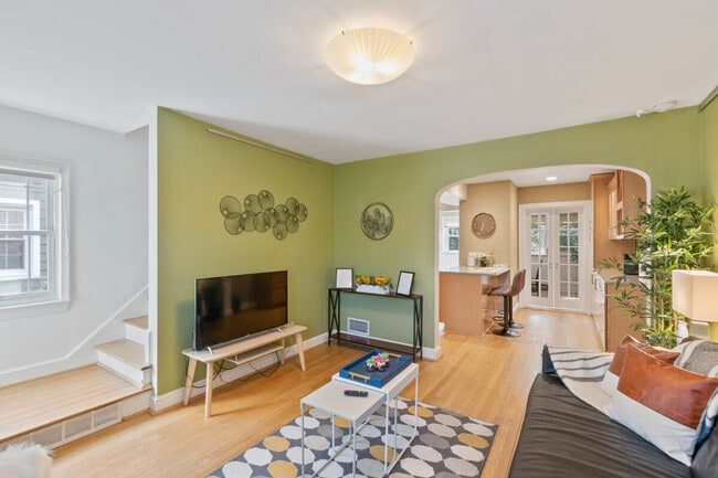 Photo - 505 E Alexandria Ave Unit ID1014270P